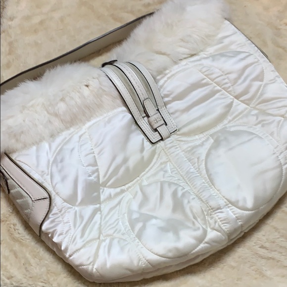 RARE Vintage Coach Rabbit Hair puffer bag - Picture 5 of 8